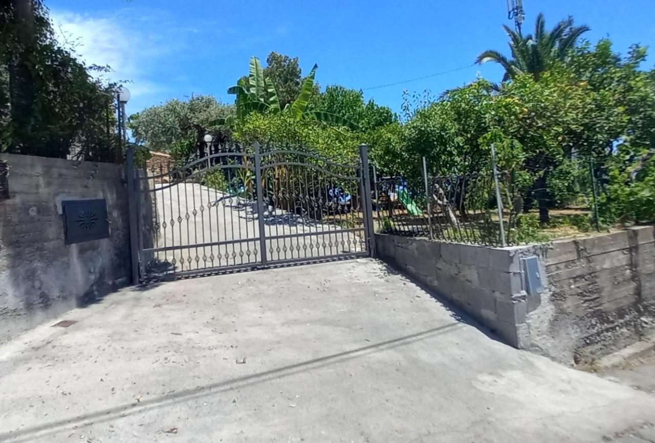 فيلا Casa Da Daniela تاورمينا المظهر الخارجي الصورة